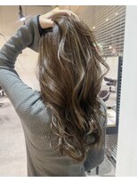 グランデュール 浜松東若林店(GRANDEUR)&nbsp;夏は軽さと透明感が正解！ハイライト×レイヤー