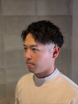 ワンワンオー バーバーショップ コンチネンタル(@110 BARBER SHOP continental) ツイスパ・アップバング