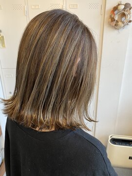 ヘアーエポック(hair epoque) バレイヤージュハイライト/切りっぱなしくすみベージュ