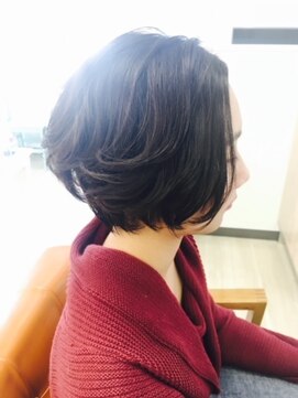 アラワラブルー(arrawarra blue) 大人クールゆるふわボブ/20代/30代/40代/50代/倉敷駅/白楽町