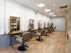 hairs BERRY 春日原店【ヘアーズ ベリー】