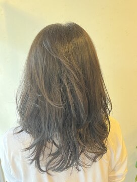 リリー 京都山科店(Lily) ナチュラルセミロング