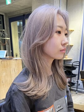 ツキ 横浜店(tuki) ミルクティーベージュダブルカラーケアブリーチインナーカラー