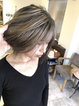 ジャズ JAZZ 髪質改善　ブリーチ　酸熱トリートメント　白髪染め　白髪ぼかし