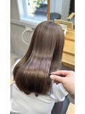 輝く艶髪美人!!髪質改善ストレート【古賀義大】