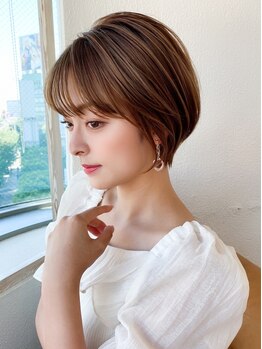 パシフィックダズールバトン(Pacific Dazzle baton)の写真/《最旬トレンドstyle》骨格/髪質/毛流れを見極め丁寧にカット◎女性らしく上品な大人のお洒落ショートヘア