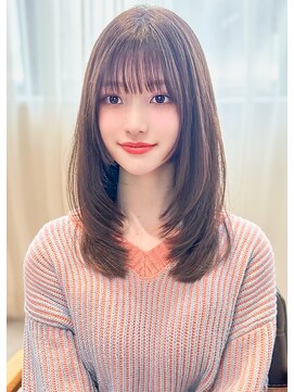 ルエ(rue) ミディアムレイヤー小顔/顔まわりレイヤー韓国風レイヤーカット