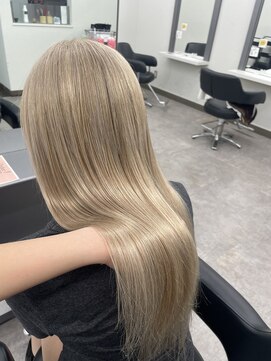 ガルボヘアー 桟橋店(garbo hair) ホワイトカラープルシールエクステハイトーン