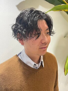 キオナ 勝どき(Kiona) メンズショート/ナチュラル/センターパート/ニュアンスパーマ