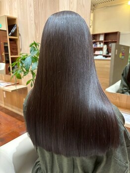 ル ロワイヤル(Rue ROYALE)の写真/クセ毛・うねり・広がりにお悩みの方に◎憧れのナチュラルなストレートヘアでスタイリングも簡単に*