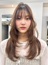 アビー(ABBEY3) レイヤーカットミディアムレイヤー顔周りレイヤーハッシュカット