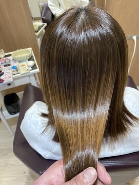 エル バイ ファースト(L by first) 【L by first】クセを伸ばして切りっぱなし