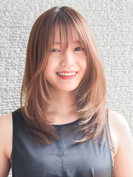 アンブレラカラー/マレットヘア/バズカット/ハイレイヤー