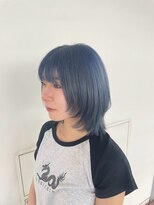 ケリーアン 太田(kelly.un) ハッシュカット / ミディアムレイヤー / ミディアムウルフ