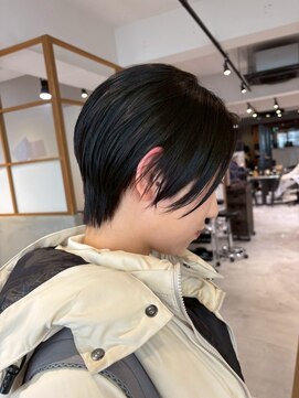 アカラ(acala) ショートボブ