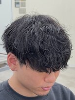 アウラ(AURA) シャドウパーマフェザーパーマメンズパーマ