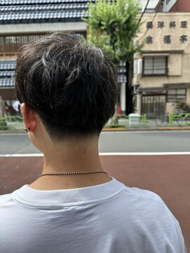 アーカイブトウキョウバーバーショップ 東京駅グランスタ八重洲店(Archive Tokyo) 東京駅/八重洲/理容室/メンズサロン/テーパーフェード