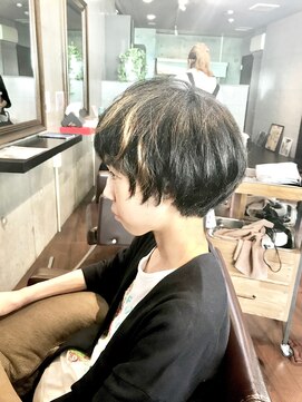 1+ アンプリュス(Unplus) マッシュショートボブディ