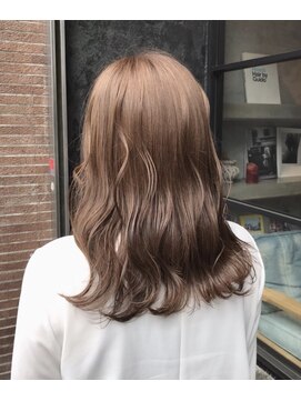 ココモ(KOKOMO) ブリーチなしでつくるミルクティーベージュ