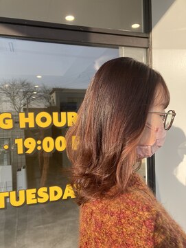 マウ(MAW?) ピンクベージュグラデーション