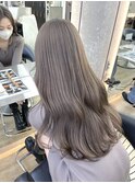 柔らかベージュ/グレーベージュ/ブリーチ/ハイトーン