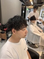 アイズ 海老名(AIZU)&nbsp;ツイストスパイラルパーマ　波巻きパーマ　マッシュパーマメンズ