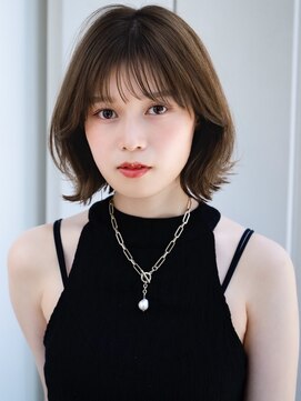 レノラ 本町(LENORA) レイヤーカット毛先ワンカールミディアムレイヤー