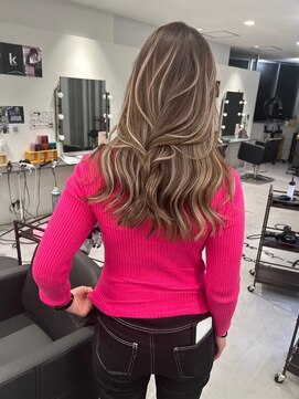 キング 枚方店(K!ng) ハイライトカラーミルクティーベージュケアブリーチダブルカラー