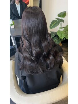 ヨンセンチメートルヒロサカ(4cm HIROSAKA) 髪質育成トリートメント