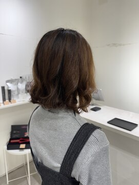 ジュベ(juve.) コテ巻き風パーマ