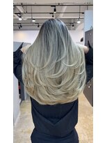 メリー オオサカ(Merly Osaka)&nbsp;ホワイトベージュバレイヤージュ