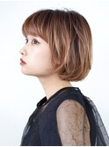 切りっぱなしショート・ボブ/絶壁解消/前髪なし/20代/30代/面長