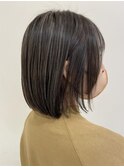 細めでお洒落なコントラストハイライトボブ