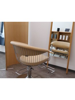 【大阪/梅田/茶屋町】2席のみの完全マンツーマン。"無理のないペースで自分らしく"理想のヘアスタイルを♪