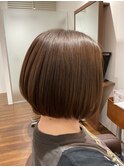 前下がりボブ