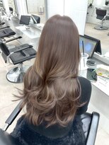 オニキス(ONYX)&nbsp;T23レイヤーカットバタフライレイヤーカット髪質改善ベージュ