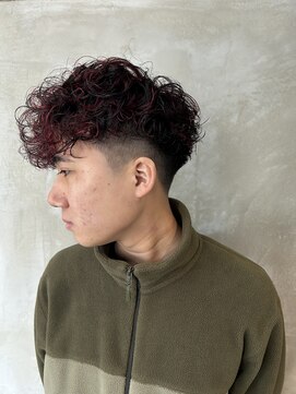 アーバン バイ シーン(URBAN by scene) スペインカール×ハイライト