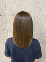 フォリス(Foris)&nbsp;ミディアムヘア