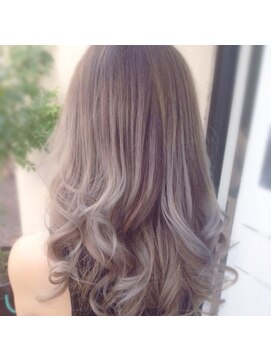 ティヒ(tihi) グラデーション×スモーキーアッシュ