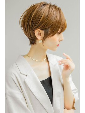 ロンドアジュール 横浜(Lond azur) 骨格矯正カットシルキーベージュ大人美人ショートヘア【横浜】