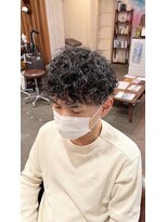 ヘアラボ シロ(Hair lab.Shiro) ショートマッシュのツイストスパイラルパーマ