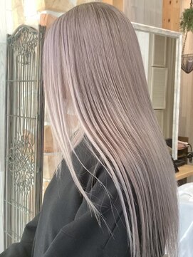 リード バイ ラグーン(LEAD by LAGOON) ホワイトミルクティーベージュケアブリーチインナーイヤリング