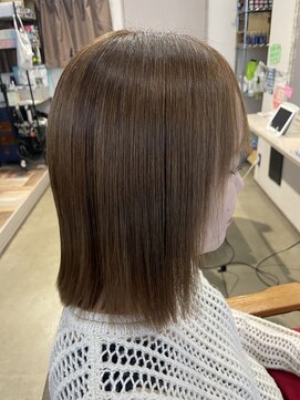 ランプシーヘアー(Lampsi hair) 艶感ぷつっとボブ