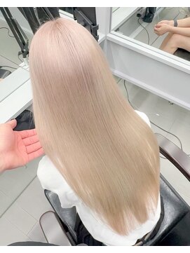 ロイス 渋谷(ROIS) ボブルフ/ネビージュ/小顔/ワンレン/スモーキーアッシュ[渋谷駅]