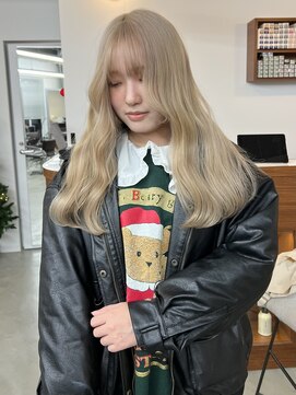 リヴ ウメダ(LIV umeda) ホワイトベージュ/ブリーチ/ダブルカラー【梅田】