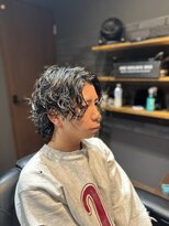 レオザバーバー(LEO the Barber) ウルフスパイラルセンターパート