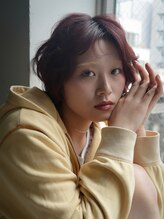 ユーリ(JUURI)&nbsp;赤髪/ワインレッド/ボブ/シースルーバング