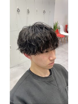 オーシャントーキョー 仙台(OCEAN TOKYO) 波巻きツイストスパイラルマッシュツーブロック刈り上げ黒髪