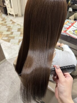 アプローズ(applause.) サラサラなのにまとまるカシミヤトリートメントが人気です♪