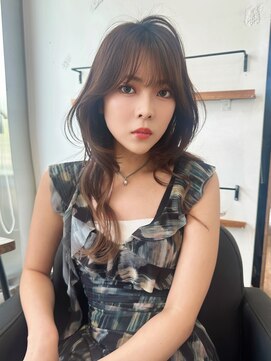 アリスバイアフロート 自由が丘(ALICe by AFLOAT) 顔まわりレイヤー／ハッシュカット【自由が丘】